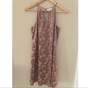 Kohl’s Pink w/ Velvet Floral Dress